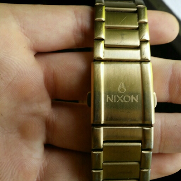 Nixon Cannon Gold with Pearl insert. 115 OBO