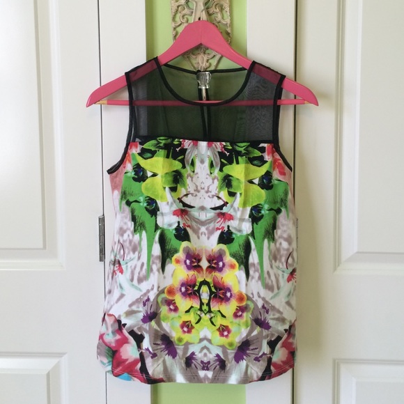 Printed target top with sheer overlay