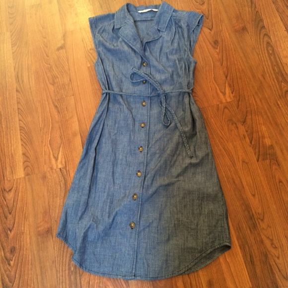 Old Navy Chambray Dress
