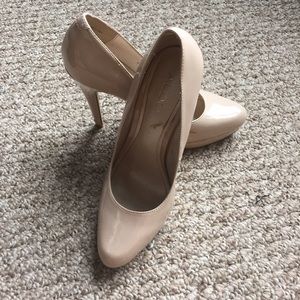 Nude heels ✨