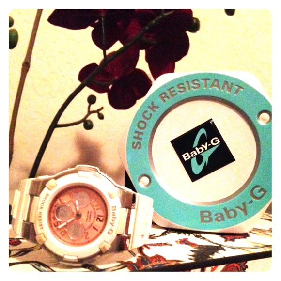 Baby G shock pink & white.