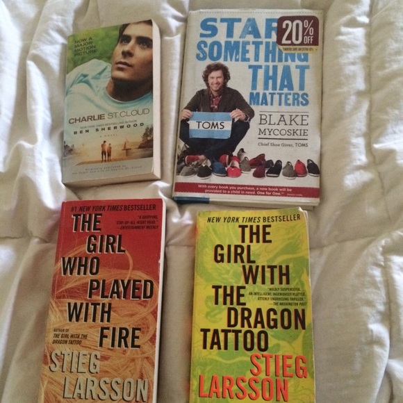 Bundle 4 books
