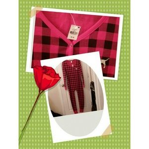 No trades!! Victoria's Secret PINK onesie