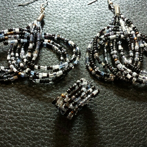 Earring & Ring Set - Picture 2 of 4