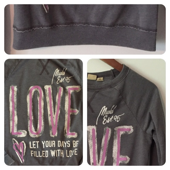 🚫Sold🚫Mudd sweatshirt sz XS. Adorable message! - Picture 3 of 3
