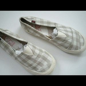 Big Buddha Khaki Check Espadrilles Sz 8M* NWOT