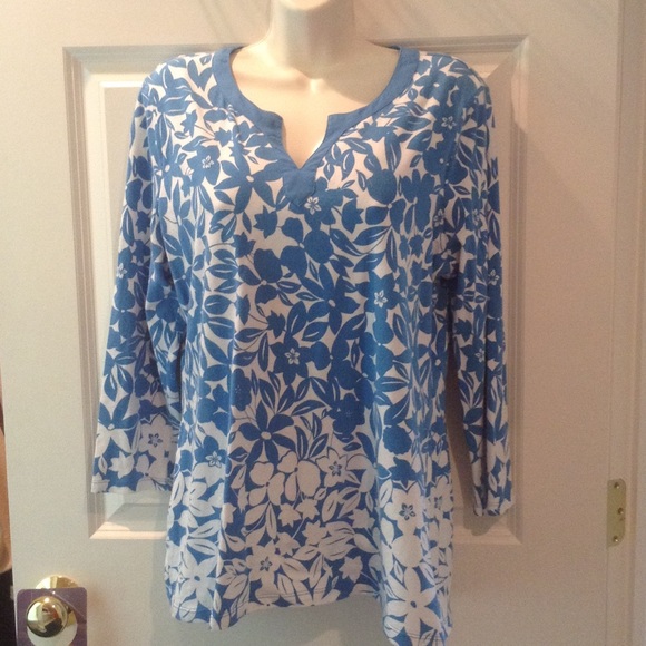 Blue and White Floral Tunic Top