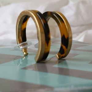 J.crew tortoise and gold hoop earrings nwt