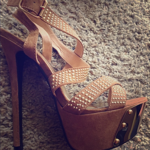 Tan and Gold Platform sandals