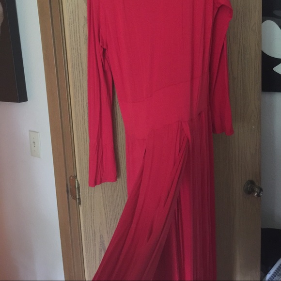 Peek a boo long dress - Picture 2 of 2