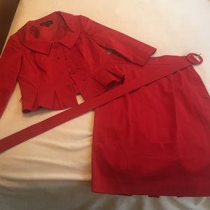 Isabel & Nina Red jacket and skirt suit