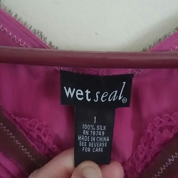 🌟GIFTED🌟WET SEAL SILK DRESS SIZE 1 - Picture 3 of 4