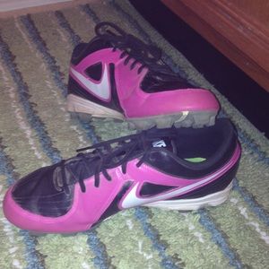 Softball cleats