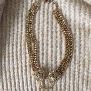 Lion chain