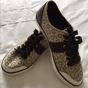 Guess Sneakers