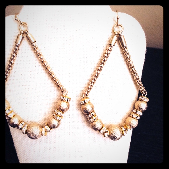 Chandelier Gold Earrings!💐💝💐