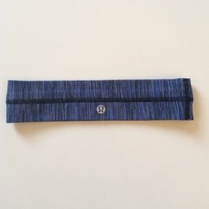 Lululemon Flyaway Tamer Headband