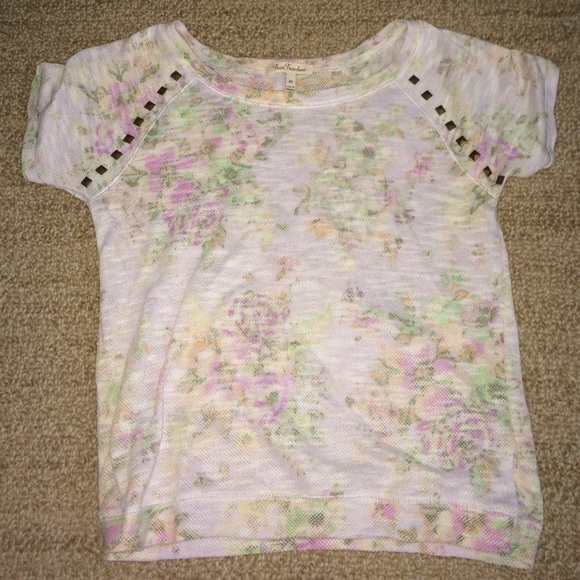 Patterned and studded tee - Picture 1 of 2