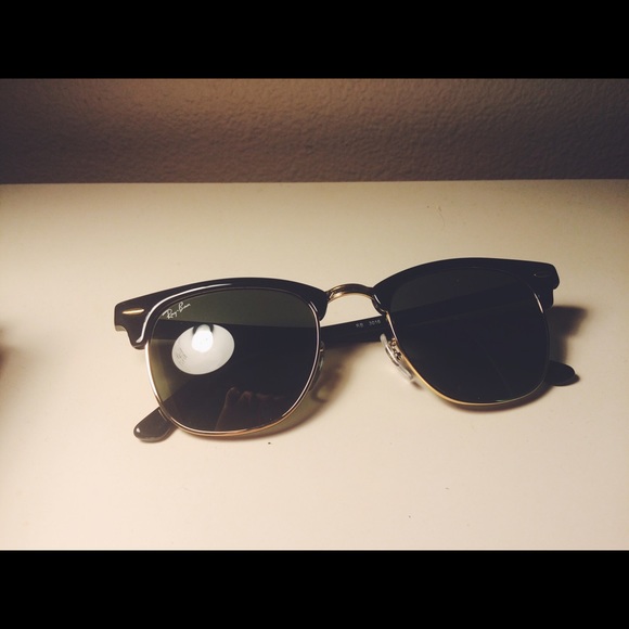 Ray Ban Clubmaster RB3016 W065 AuthenticSunglasses