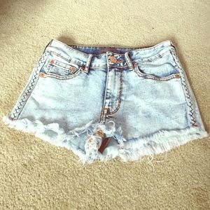 Kendall & Kylie Collection Hi Rise Shorts