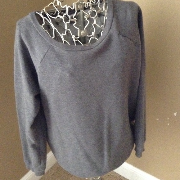 Grey crew neck - Picture 1 of 2