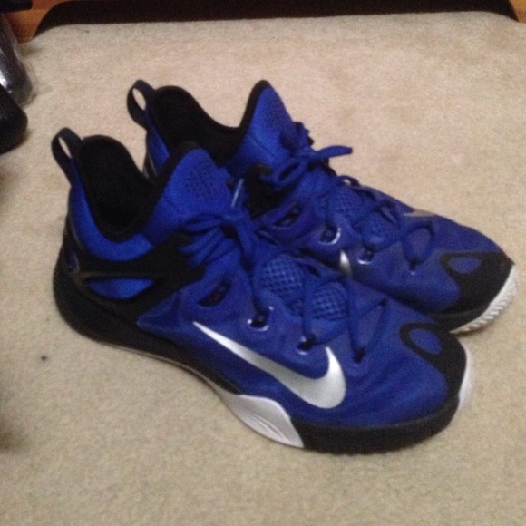 Nike HyperRevs