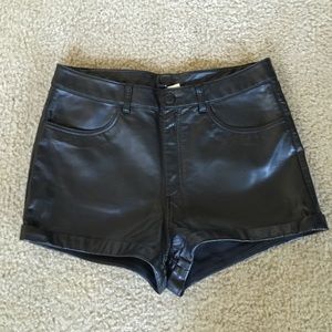 🚫🚫SOLD🚫🚫Faux Leather High Waited Shorts