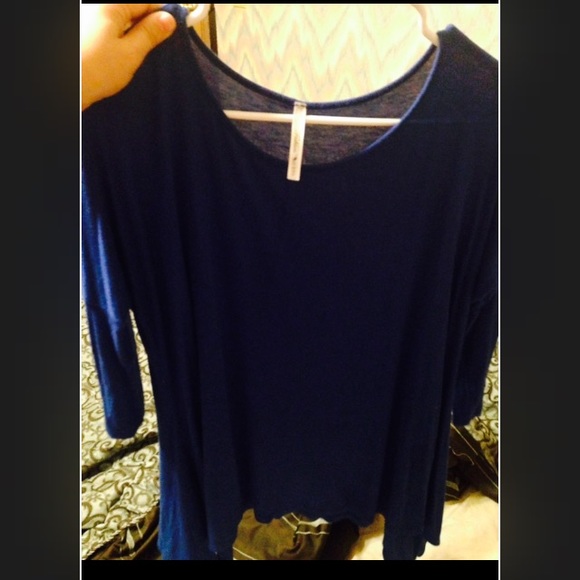Blue tunic - Picture 3 of 4