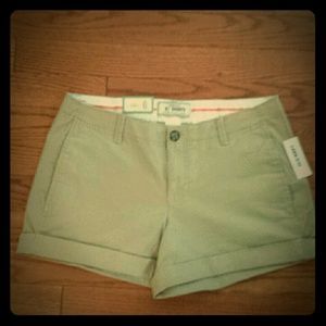 3 1/2  khaki shorts