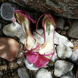 Gianni Beni Hot Pink Heels
