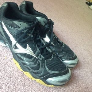 Mizuno Volleyball Shoes