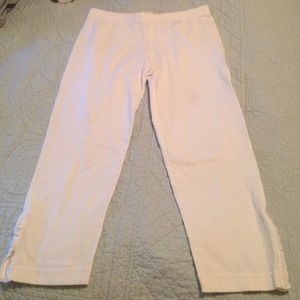 Size small white American Apparel Capri leggings.