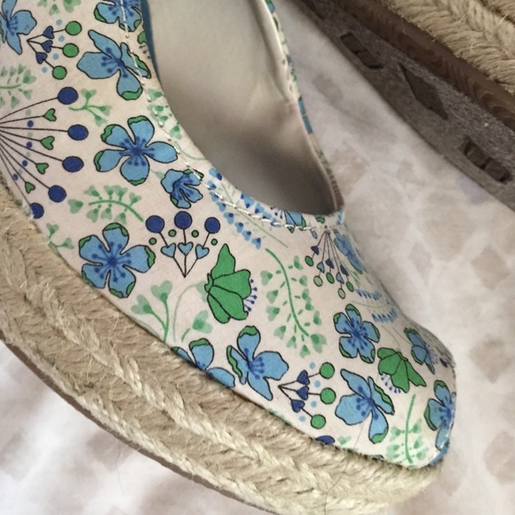 ♦️Floral espadrilles - Picture 3 of 4