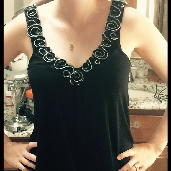 Kimchi & Blue black dressy tank top size M
