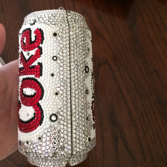 EXTREMELY rare Katherine Baumann diet coke clutch - Picture 2 of 4