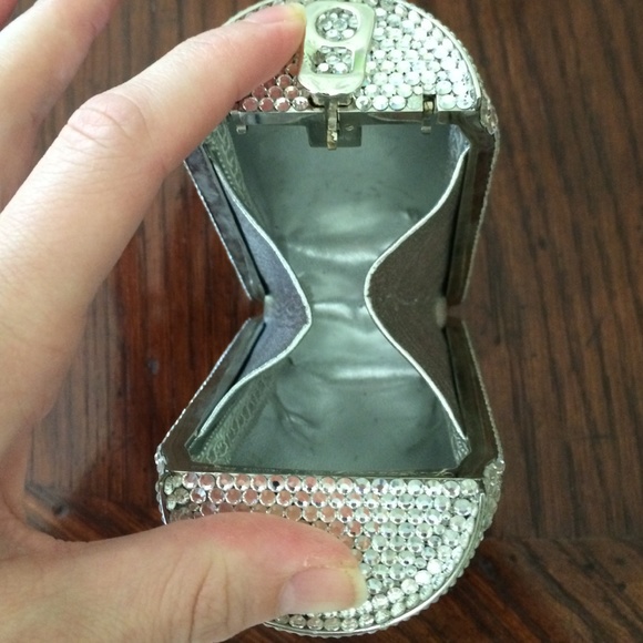 EXTREMELY rare Katherine Baumann diet coke clutch - Picture 4 of 4