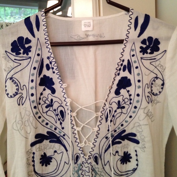 Beautiful top! - Picture 2 of 2