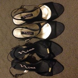 Nina New York black sateen heels outter leather