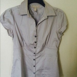 Women's Banana Republic short sleeve blouse
