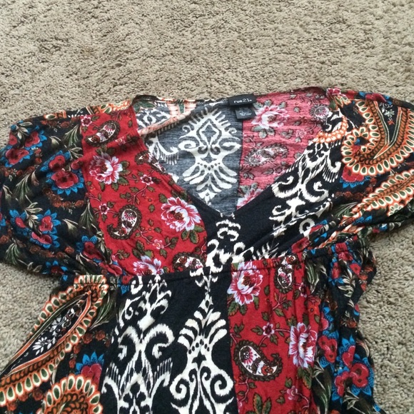 Patterned baby doll top. - Picture 2 of 4