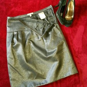 Burberry pencil Skirt 🔻🔻price