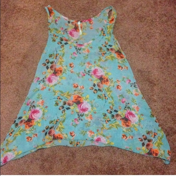 Junky Trunk Boutique Floral Chiffon Tank