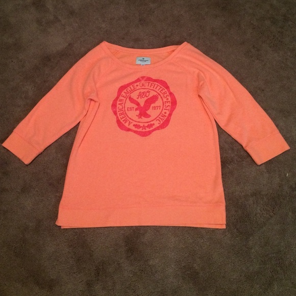 American Eagle  3/4 sleeve shirt