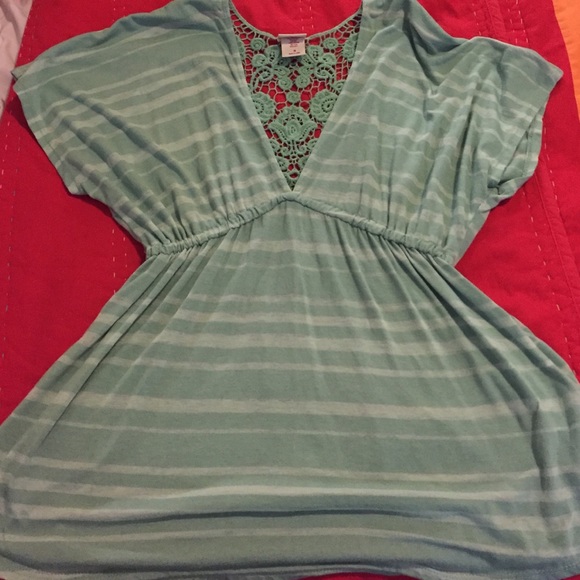 Cute top