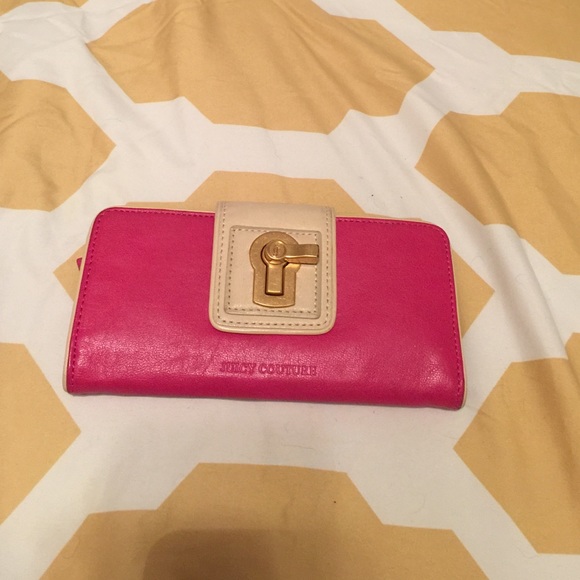 Juicy couture wallet