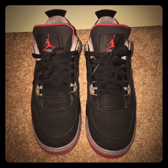 Air Jordan 4 "Black Cement"