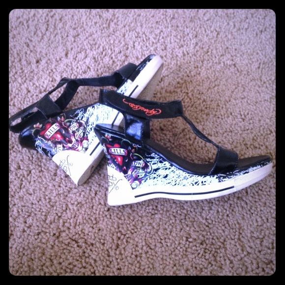 Ed hardy wedges