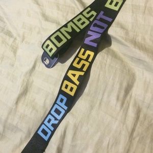 Drop bass not bombs seat belt belt