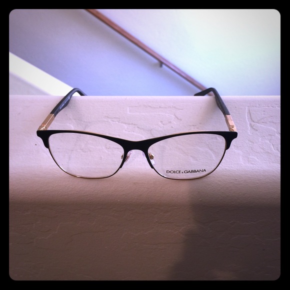 Auth like new Dolce & Gabanna non prescription - Picture 1 of 4