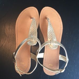 Gold Gap sandals NEVER WORN